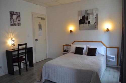 Hôtel de La Croix de Malte - image 4