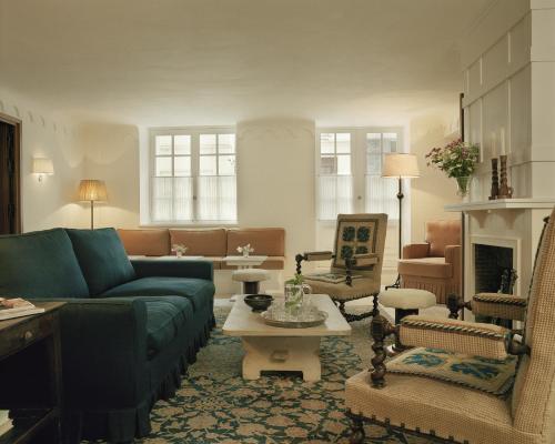 Château Voltaire - image 2