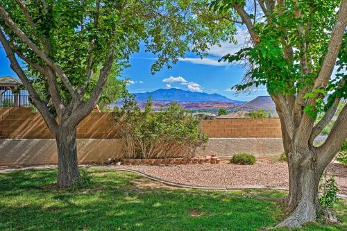 Modern St George Getaway with Shared Pool and Hot Tub! - main image