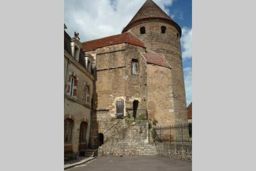 Studio sur les remparts Semur-en-Auxois BOURGOGNE