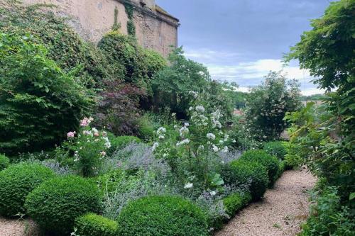 Studio sur les remparts Semur-en-Auxois BOURGOGNE