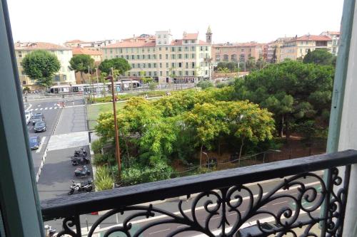 Spacious 3 BR flat Nice center - magnificent view, Nice (fotografie 7)