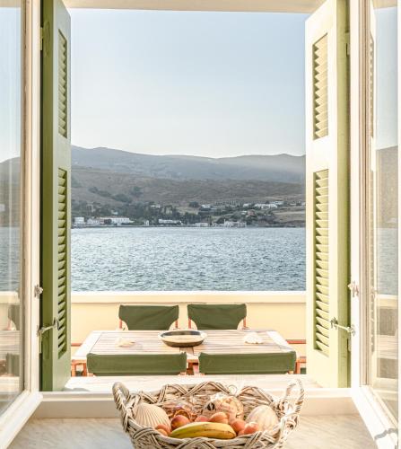 Seafront House in Andros Town by Explore Andros, Ándros (fotografie 3)