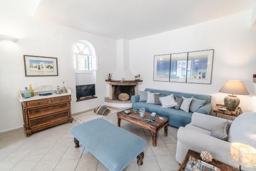 Seafront House in Andros Town by Explore Andros, Ándros (fotografie 6)
