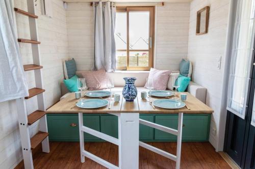 Tiny house en Baie du Mont-Saint-Michel in 多勒德布列塔尼