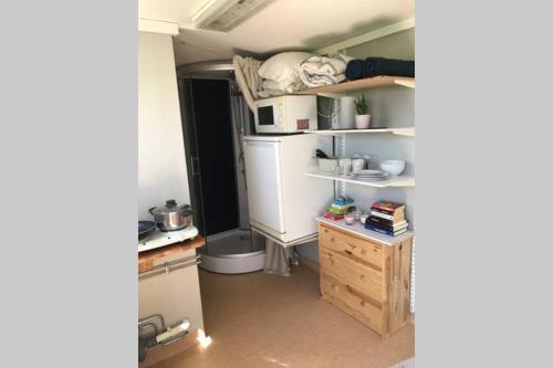 Enkelt boende på charmiga Skaftö (Enkelt boende pa charmiga Skafto) in Grundsund