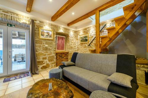 Holiday Home KULAK in Radonic