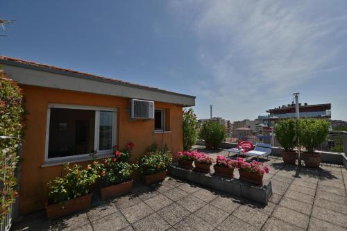 Penthouse Apartment image 10
