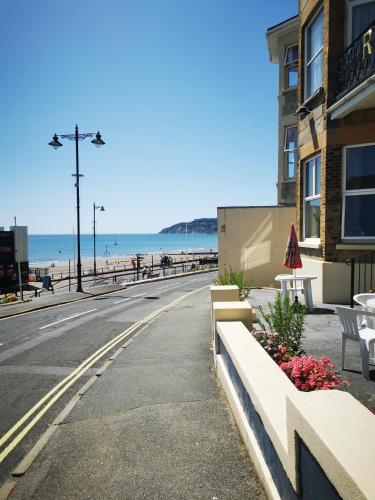 Royal Pier - image 9
