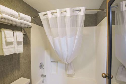 Extend-a-Suites Phoenix Metro