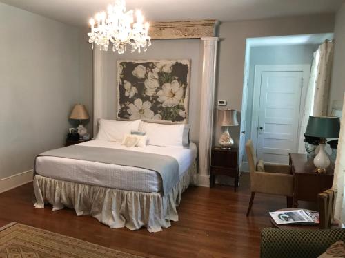 Clevedale Historic Inn and Gardens in Spartanburg, USA
