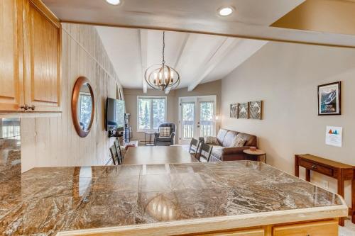 Copper Valley 202 condo - image 3