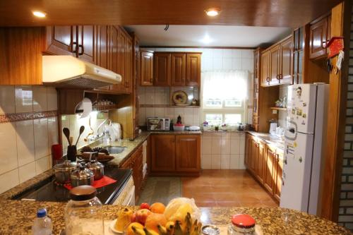 ห้องครัว, Sítio Dos Amigos (Sitio Dos Amigos) in ดิสตริโต อินดัสเตรียล