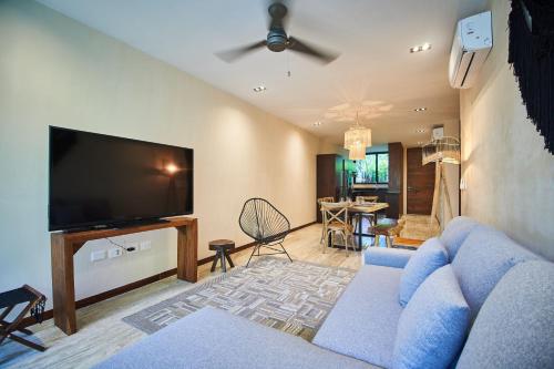 Odyssey - Private plunge pool & Beach club access, Tulum (photo 9)