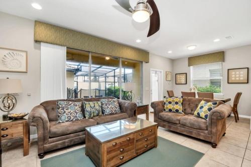 Windsor At Westside Resort Home Pool & Game Room townhouse - image 5