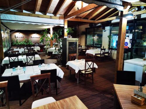 Hotel Embarcadero de Calahonda de Granada in Calahonda