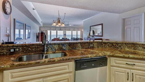 Sago Sands 302 - image 6