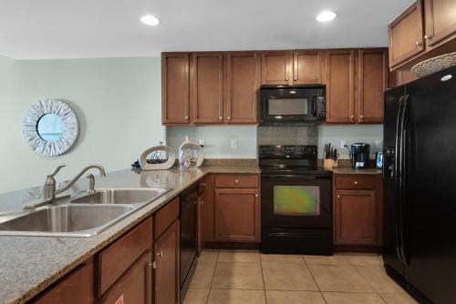 Sterling Breeze 205 - image 7