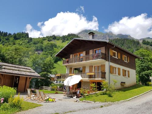 Chalet Le Ramadieu - Apartment - La Giettaz en Aravis