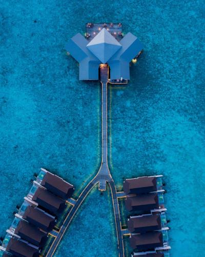 The Standard, Huruvalhi Maldives