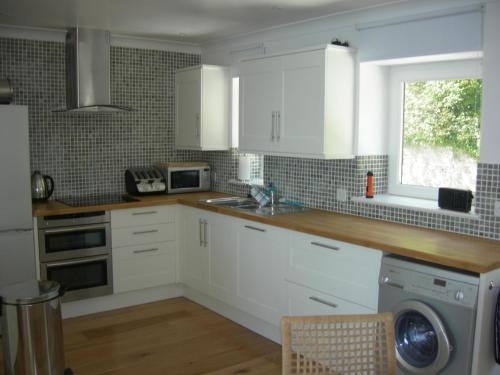 kök, Beach View Apartment in Västra Ventnor