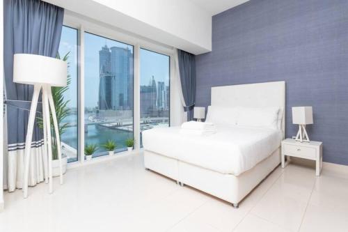Cozy Studio at Dubai Water Canal next to Downtown