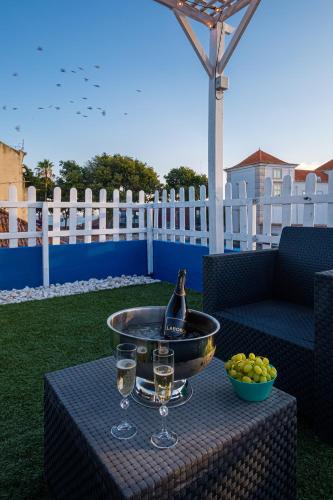  Y Quebedo - Boutique Apartments, Unterkunft in Setúbal
