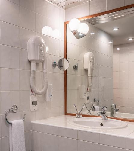 コスモス ホテル