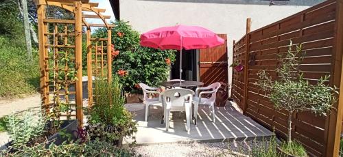 Le Gîte du Chat Nature et Calme à la campagne - Apartment - Villeneuve-de-Marc