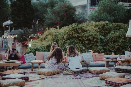 Drymades Hotel & Bungalow - image 14