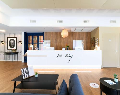 Best Western Plus Hôtel Littéraire Jules Verne - ex Karitza - main image