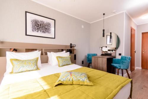 Ugor Hotel - image 14