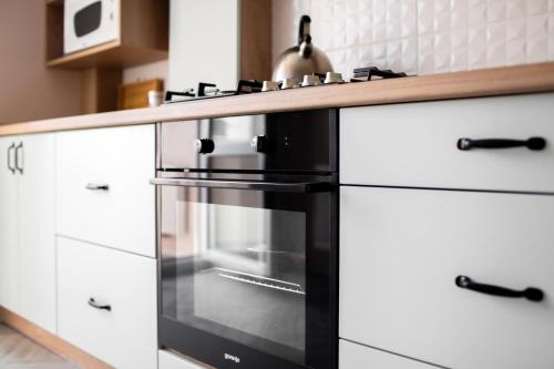 Sunny Holiday Apartment - image 9