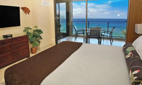 Mahana 604 Oceanfront 1BD 1BA condo - image 8