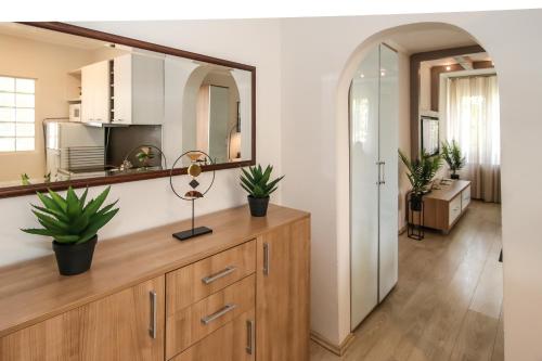 New Belgrade Apartment Delta City - image 3