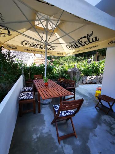Newly Renovated 3 Bedroom Holiday House O'Live