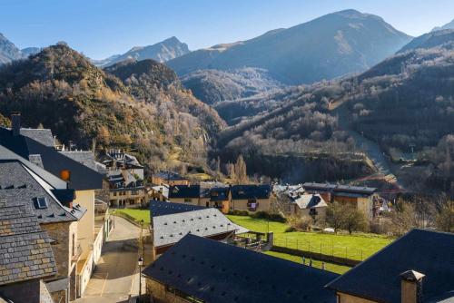  Casa Santiago alojamientos rurales en Panticosa in Panticosa