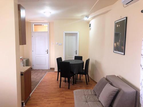 . Apartman Sasa