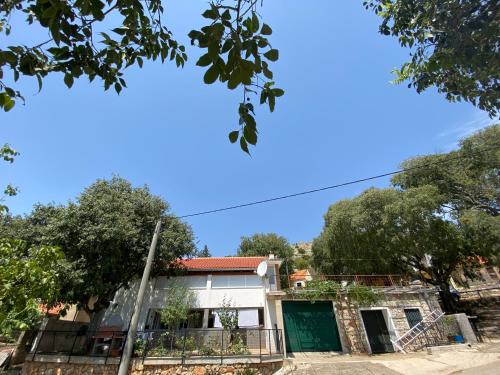  Vulića dolac in 23243 Jasenice