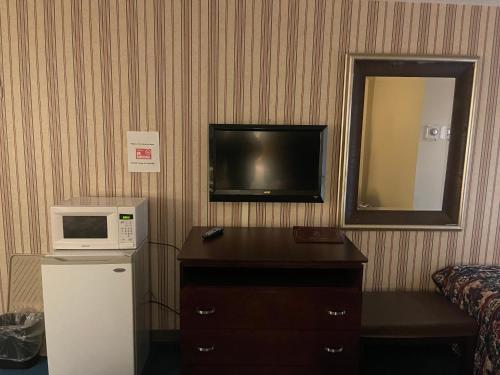 Dollingers Motor Inn in Albion, USA
