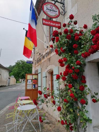 . Hotel Le Relais du Chateau