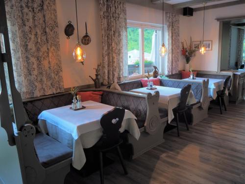 Restaurant, Pension Margarete in Schmitten