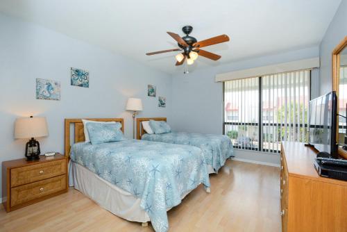 Runaway Bay 251 - image 3