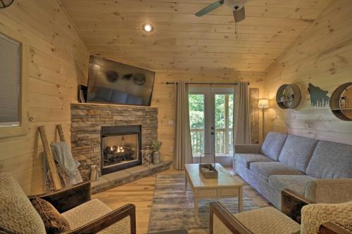 Private Mtn Retreat Less Than 2 Mi to Hiwassee Lake! - main image