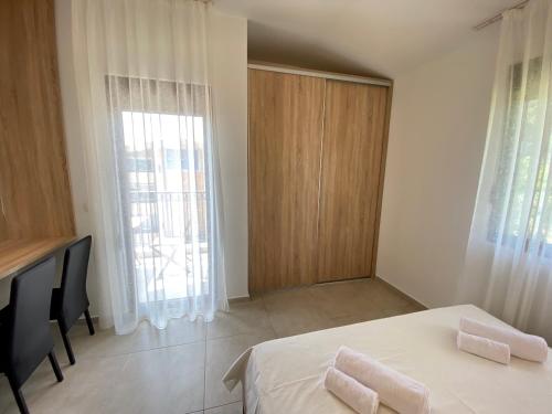Villa Dolphin Apartments - image 2