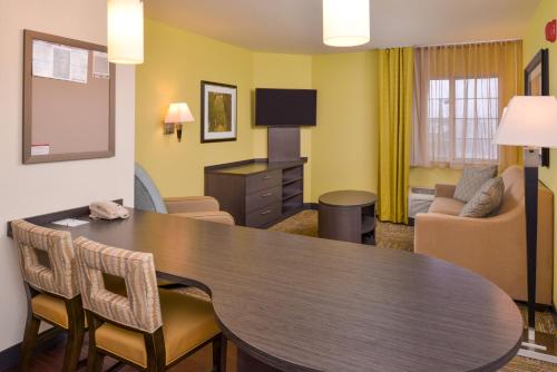 Candlewood Suites Paducah, an IHG Hotel