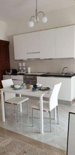 Grimaldi Guest Apartment 1