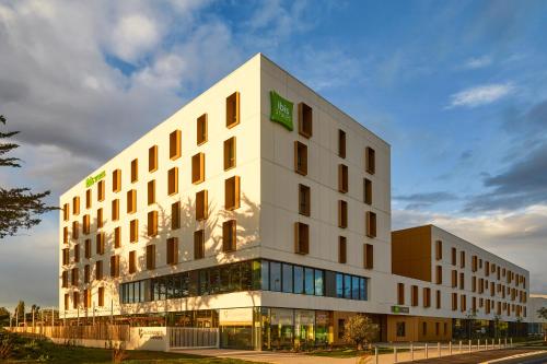 Exterior view, ibis Styles Montpellier Aeroport Parc Des Expos near Montpellier-Méditerranée Airport