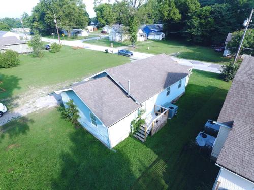 Gallatin Home Minutes from Everything!!! - image 10