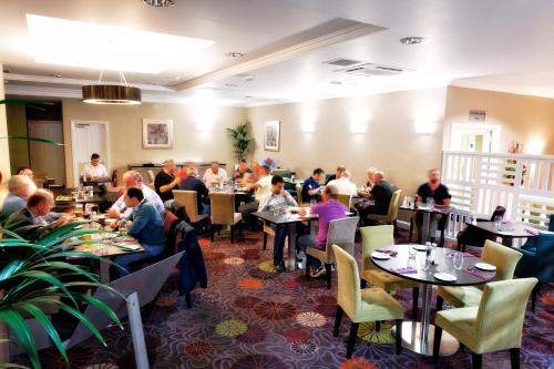 ห้องอาหาร, ลิงค์ โฮเทล (Link Hotel) in ลอทโบโร่